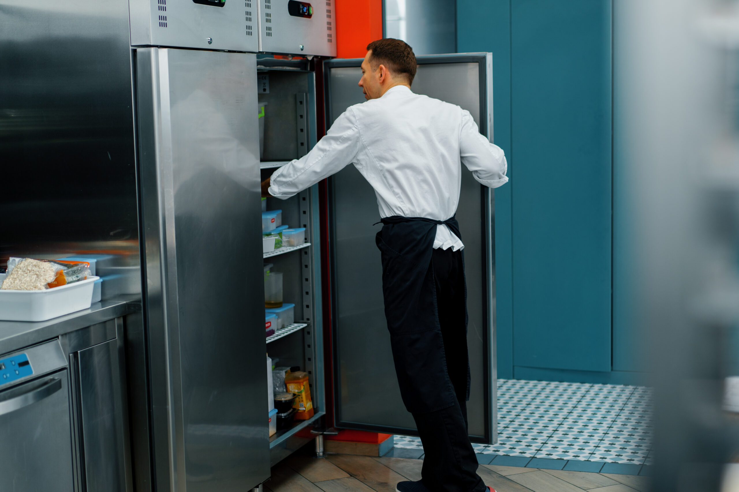 What to do when your commercial fridge fails